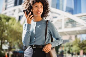 Las inversiones de América Móvil se incrementarían en 8,000 mdp