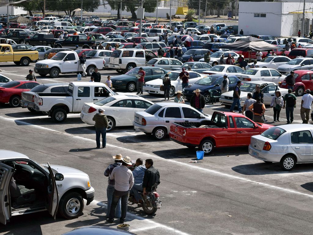 La SHCP publicó este miércoles el Decreto por el que se fomenta la regularización de vehículos usados de procedencia extranjera. The SHCP published this Wednesday the Decree that promotes the regularization of used vehicles of foreign origin.