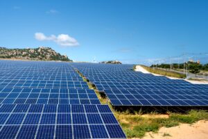 Industria solar mundial crece en 2022