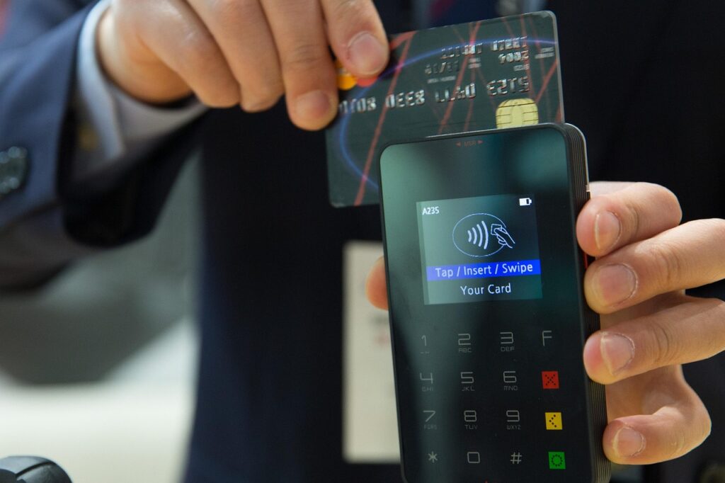 6 tips para elegir la mejor tarjeta de crédito sin anualidad