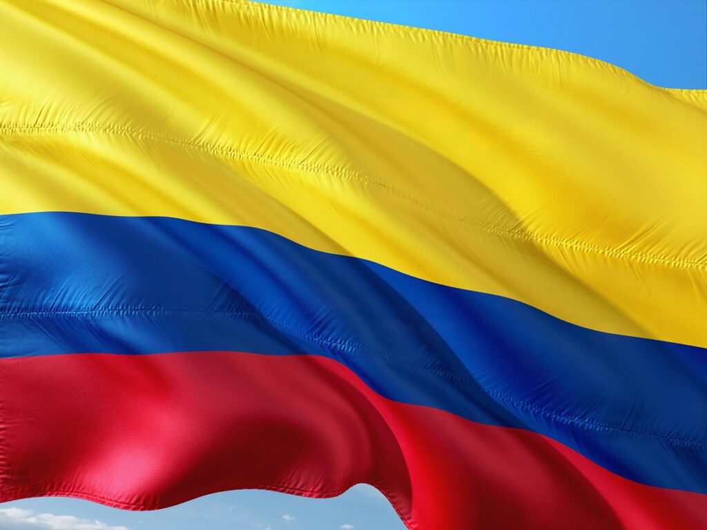 Crecen exportaciones de automóviles de Colombia, con México como 1er destino