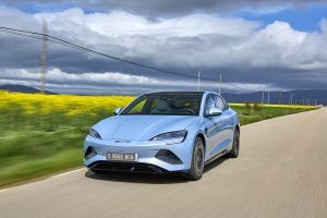 BYD e Geely: internacionalização das empresas automóveis chinesas