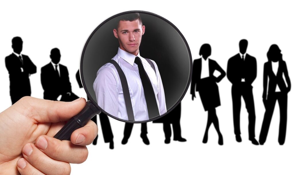 Headhunters y su impacto en la contratación de perfiles clave para empresas multinacionales