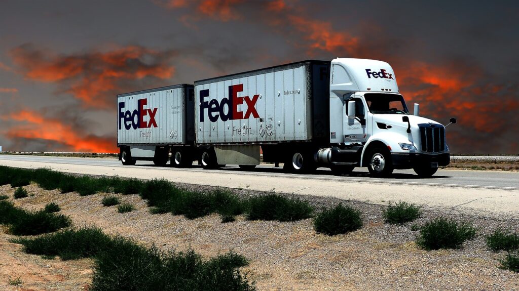 Despesas de capital da FedEx interrompem tendência de queda de três anos