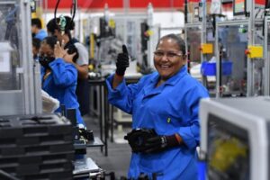 Equipamentos de transporte contribuem com 33% do valor agregado das empresas da IMMEX