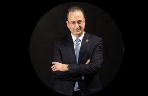 Structural reform of customs agents: foreign trade police?