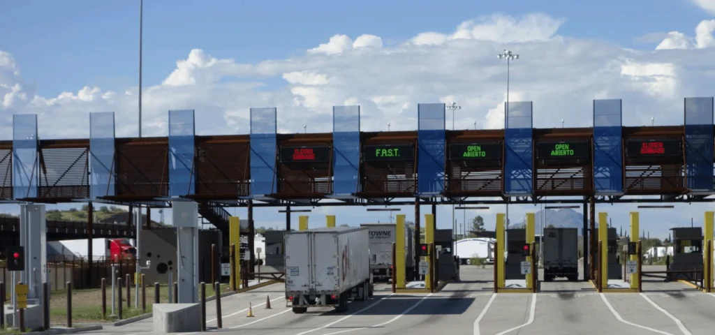 Nogales Crossings: The Small Giant of Cross-Border Trade