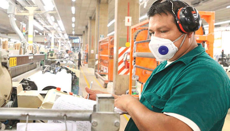 Cómo un sistema BESS reduce la factura eléctrica en plantas industriales