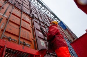 Agentes aduanales en agencias aduanales inician pruebas 